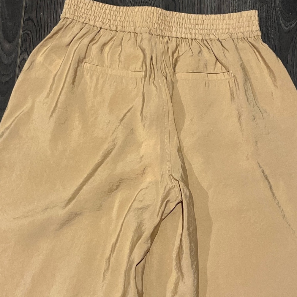 NWT For The Republic Tan Elastic Waist Wide Leg Pants Size Medium - Picture 9 of 14